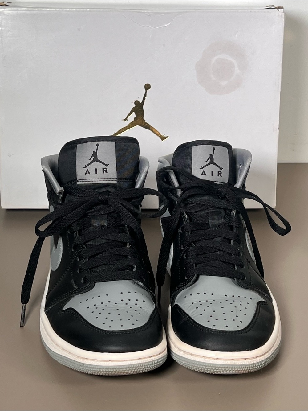 Nike Air Jordan 1 Mid Shadow Black Grey White BQ6472-007 Women's Size 6.5 - Picture 6 of 8